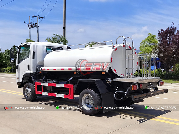 ISUZU 700P Drinking Water Truck - Rear Left Side